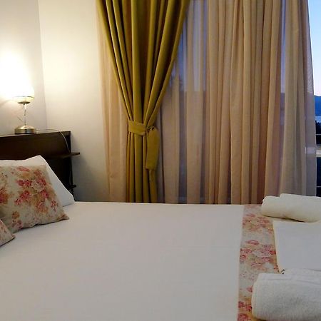 Ampoulos Rooms & Apartments Kedro Dış mekan fotoğraf