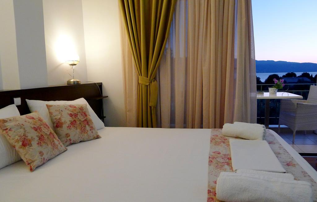 Ampoulos Rooms & Apartments Kedro Dış mekan fotoğraf